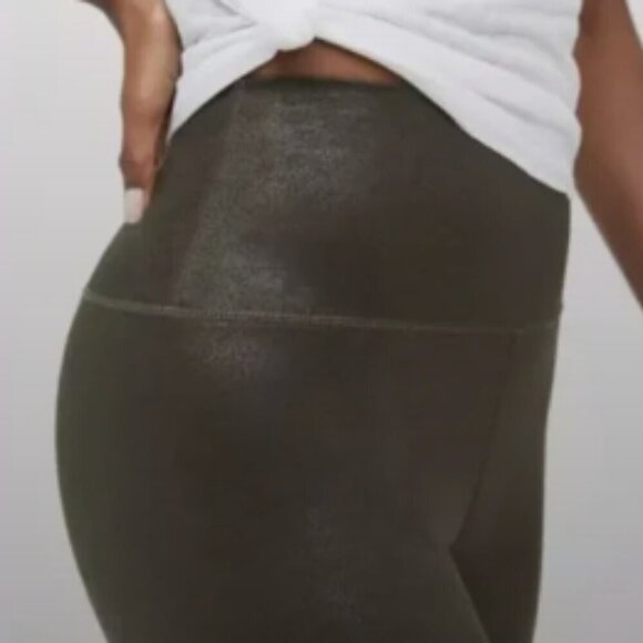 Offline by Aerie Size Large Green Sheen Black Crackle Soft Stretch Leggings - Picture 9 of 9